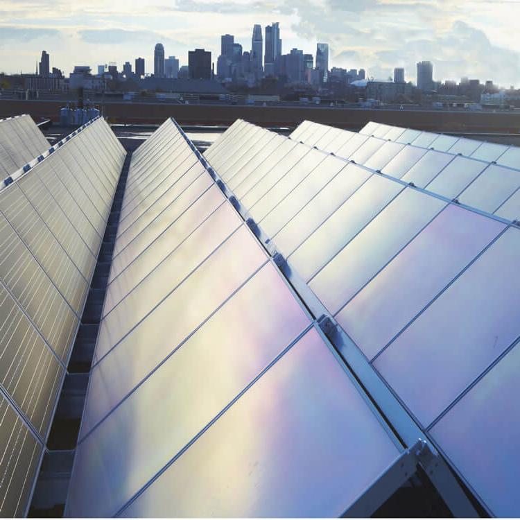 太阳能电池板，明尼阿波利斯的天际线